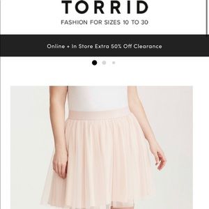 Torrid Blush Tulle Mini Skirt Size 6